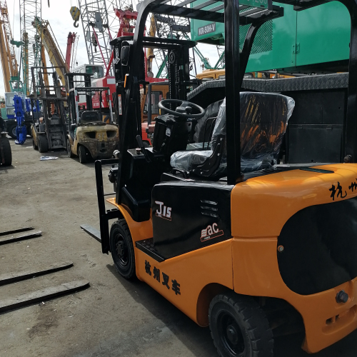 杭州電動(dòng)叉車(chē)